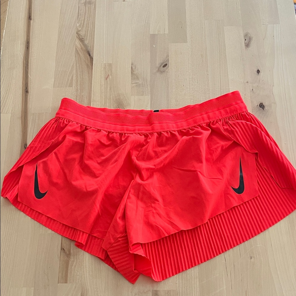 Nike Women's Aeroswift Split Shorts